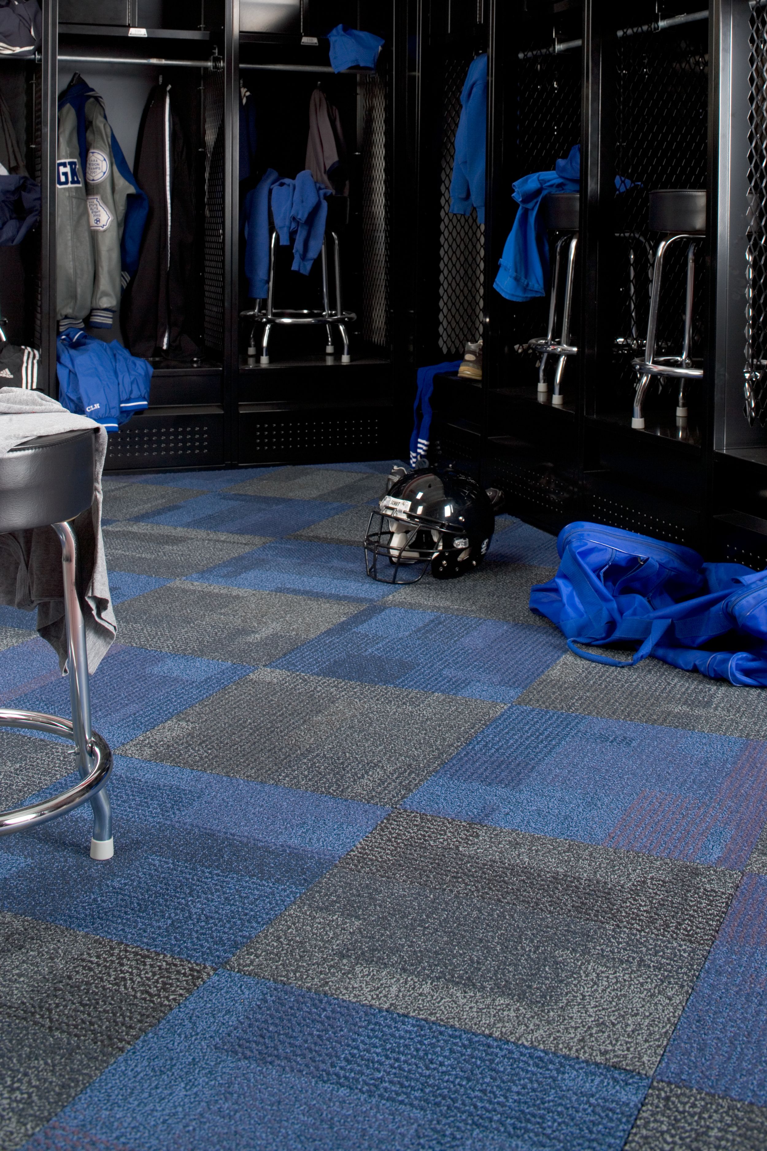 Interface Entropy carpet tile in football lockerroom image number 6